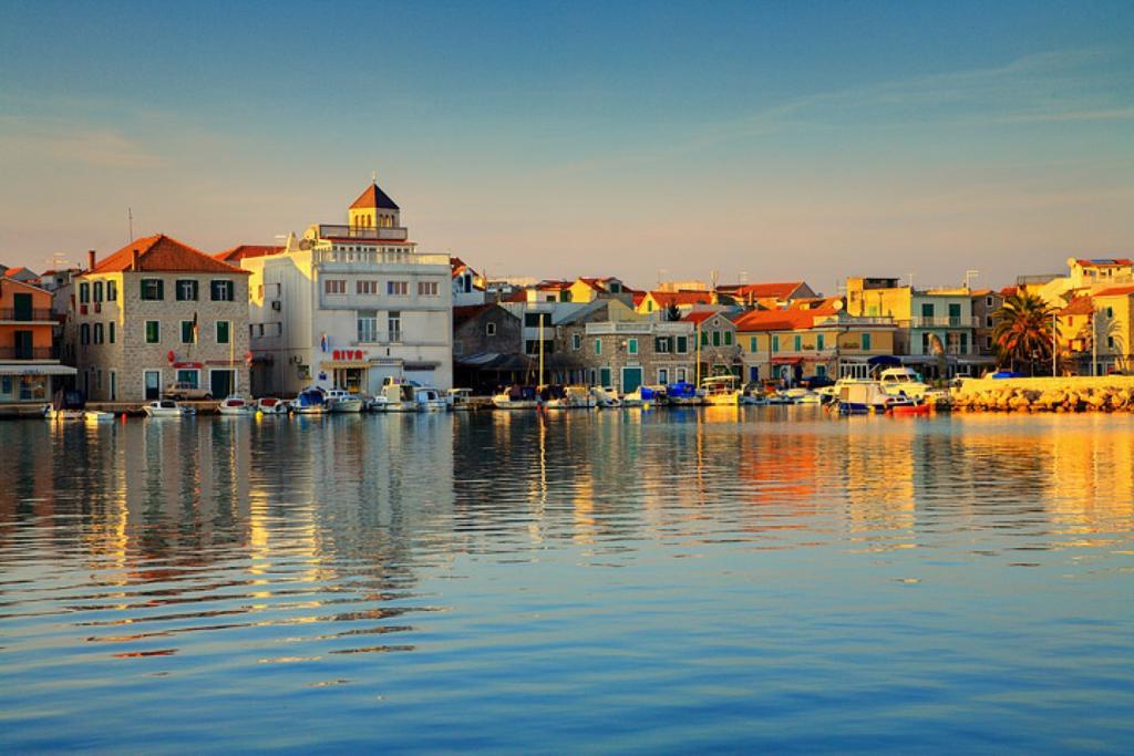 Apartment Center Marija Vodice Exterior photo