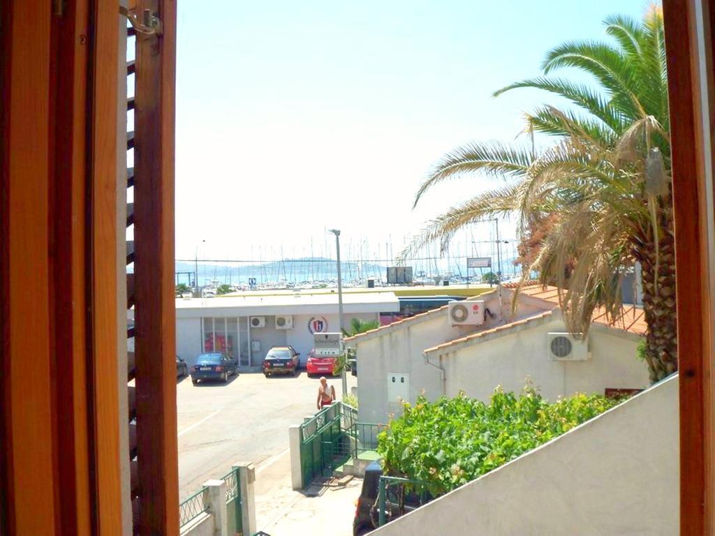 Apartment Center Marija Vodice Exterior photo