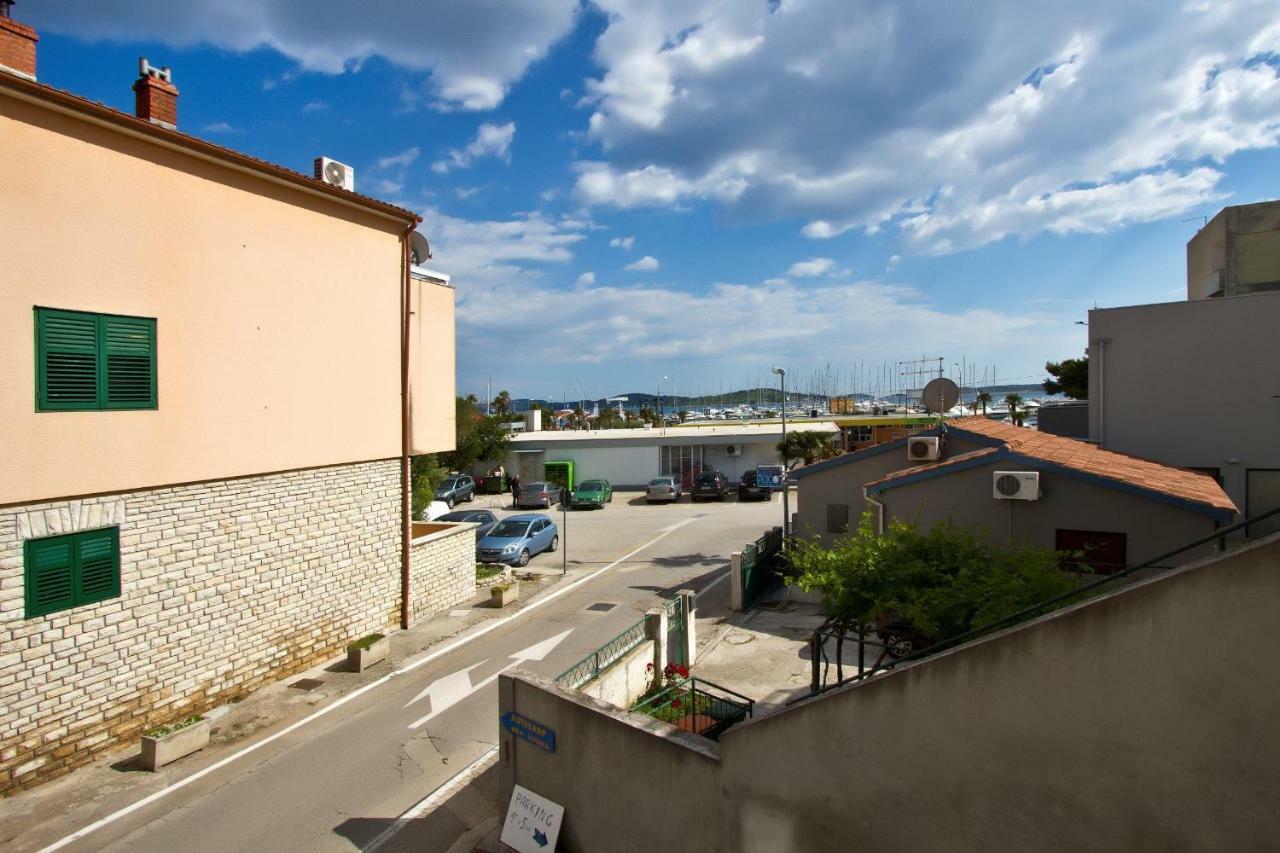 Apartment Center Marija Vodice Exterior photo