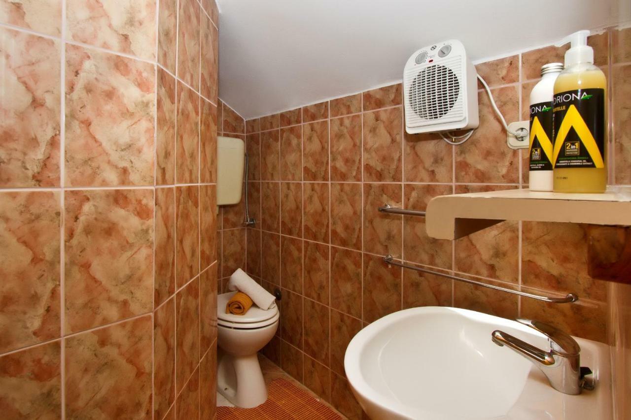 Apartment Center Marija Vodice Exterior photo